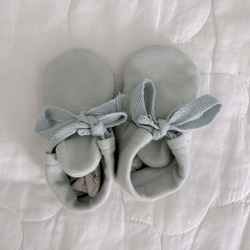 Kate Quinn baby boy booties
